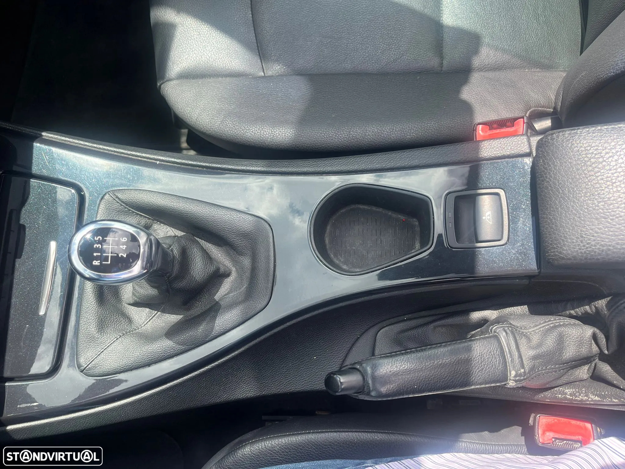 BMW 320 i Cabrio - 32