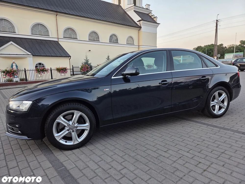 Audi A4 Limousine 1.8 TFSI S line Sportpaket - 1