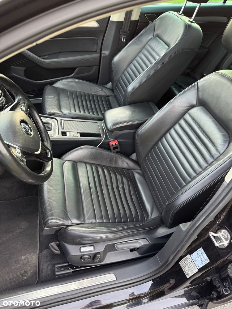 Volkswagen Passat 2.0 TDI 4Mot Elegance DSG - 11