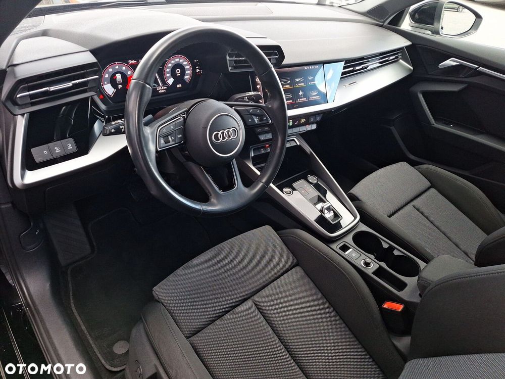 Audi A3 Sportback 35 TFSI mHEV S tronic - 11