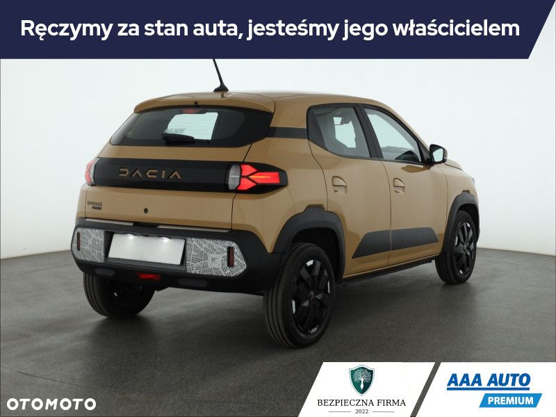 Dacia Spring - 6