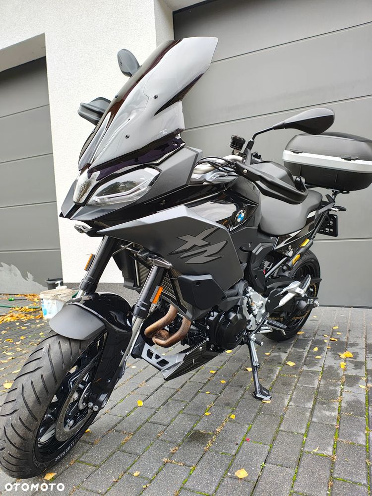 BMW XR - 24