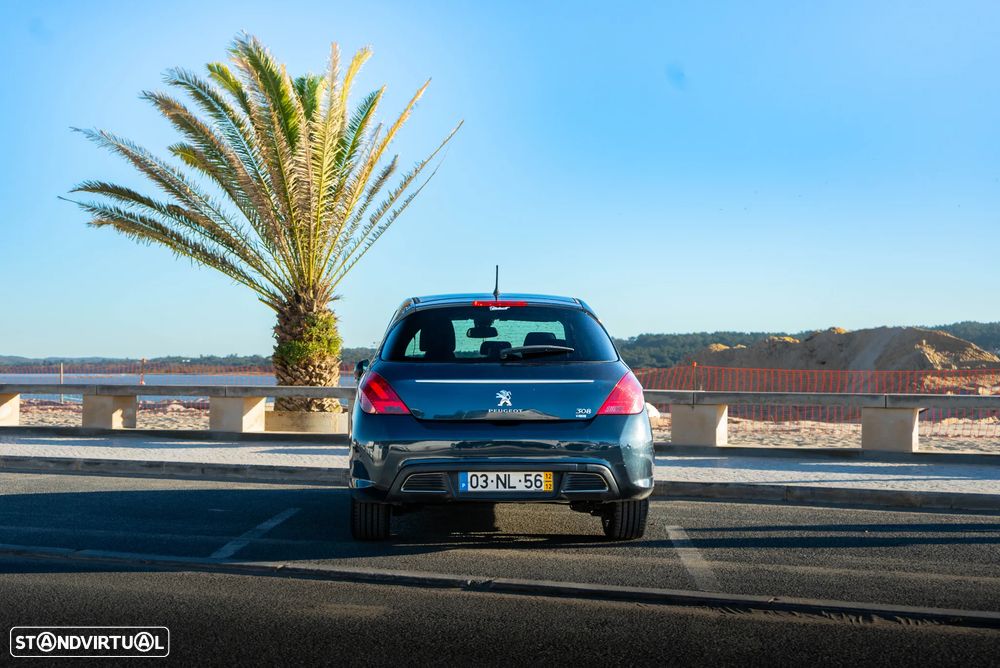 Peugeot 308 1.6 e-HDi Sportium CVM6 - 7