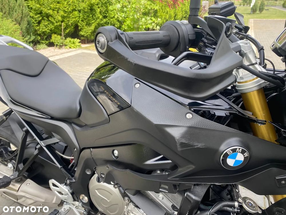 BMW XR - 13