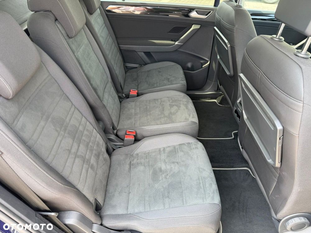 Volkswagen Touran 2.0 TDI BMT Highline DSG - 27