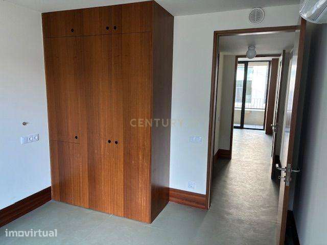 Apartamento T1 com lugar de garagem para arrendamento, em Cedofeita - Grande imagem: 5/23