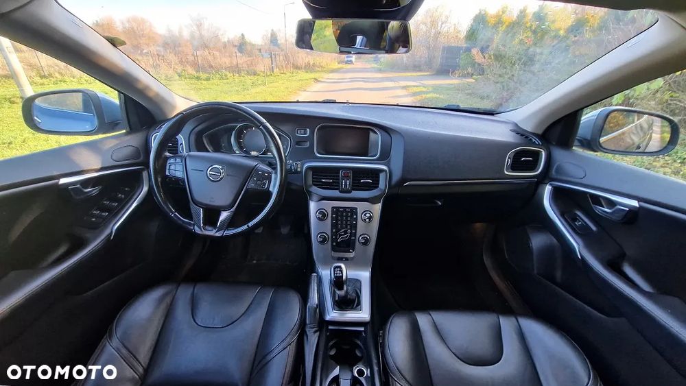 Volvo V40 D2 Drive-E Ocean Race - 7