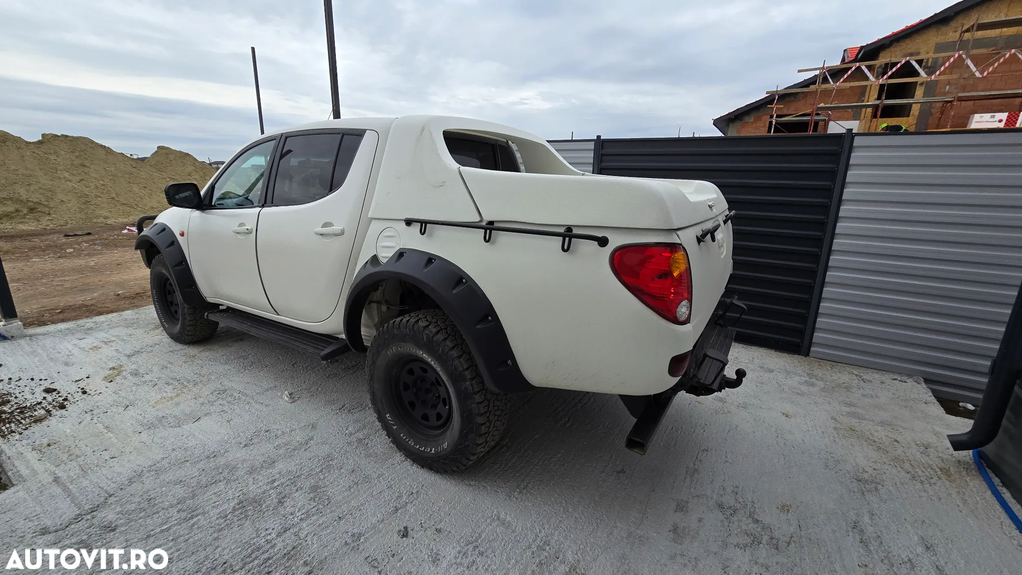 Mitsubishi L200 Pick Up 4x4 Intense Double Cab - 6