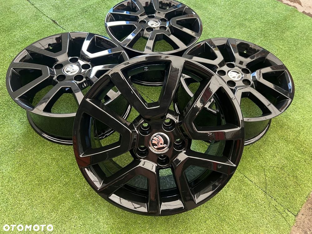 KOMPLET FELG FELGI ALU SKODA OCTAVIA YETI SUPERB 17 5X112 ET45 ORYGINALNE - 2