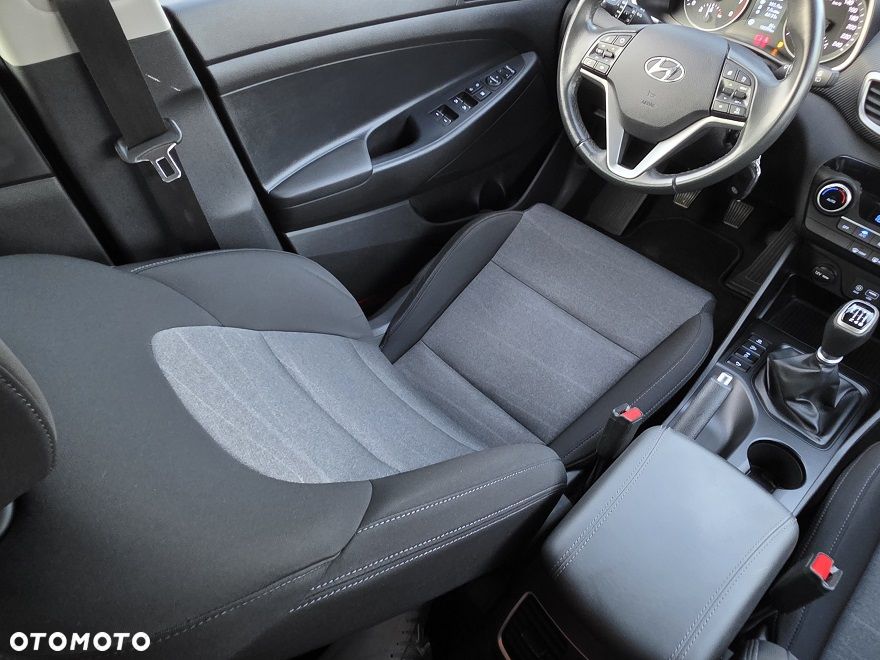 Hyundai Tucson 1.6 GDi Comfort 2WD - 23