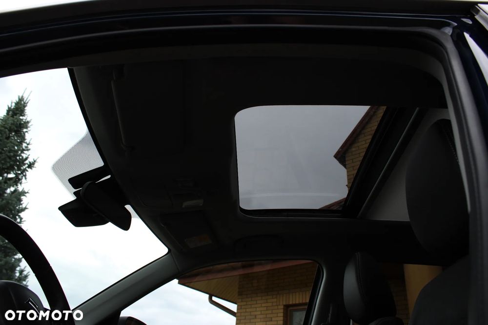 Suzuki Vitara 1.5 Strong Hybrid Premium 4WD AGS - 34