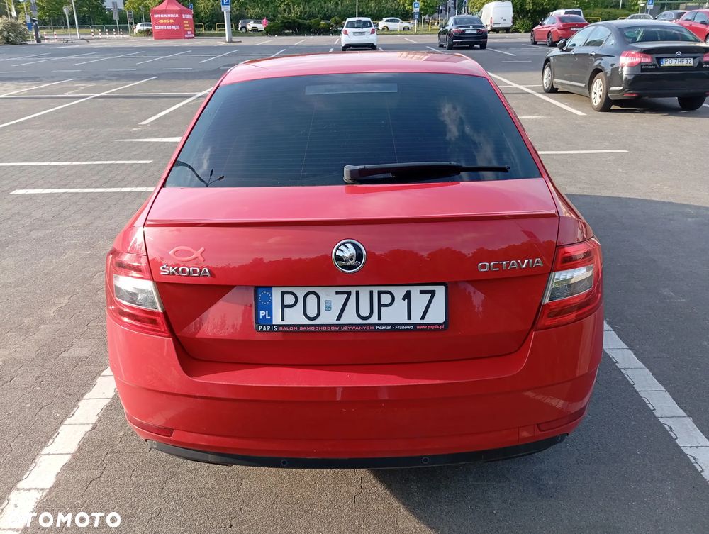 Skoda Octavia 1.4 TSI Ambition - 6