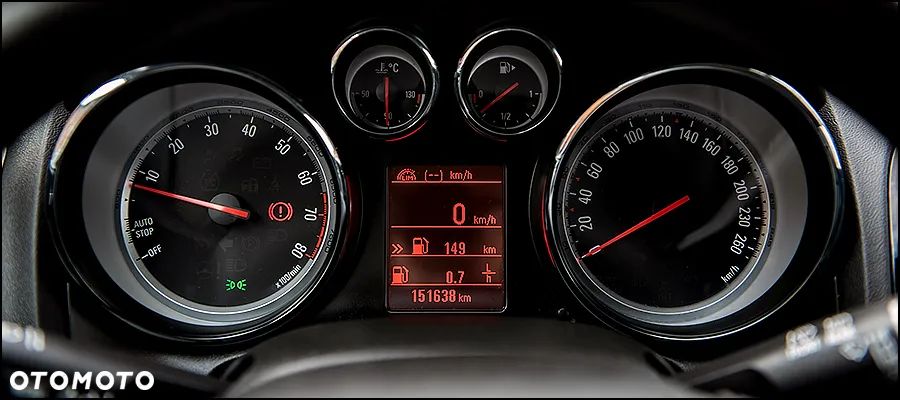 Opel Astra 1.4 Turbo Sports Tourer Exklusiv - 24