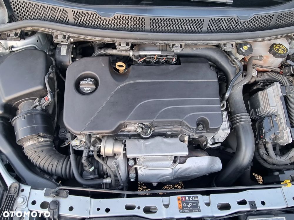 Opel Astra 1.4 Turbo Innovation - 23