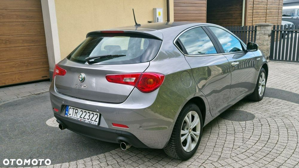 Alfa Romeo Giulietta - 6