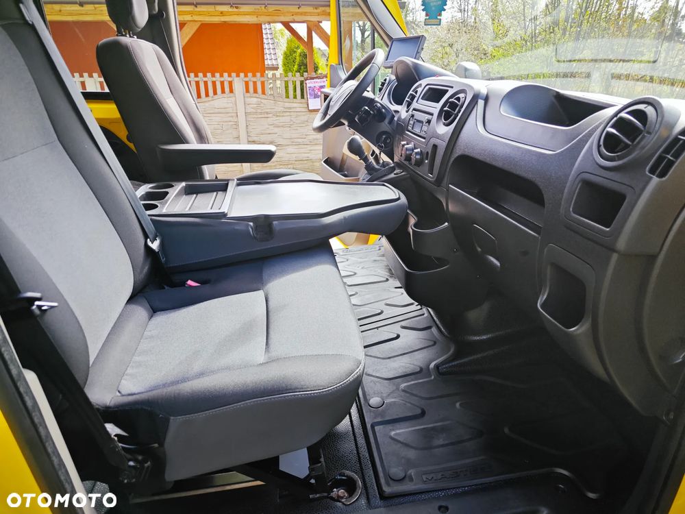 Renault MASTER SERWISOWANY L3H2, DOCA, 7os, BLIŹNIAK, KAMERA,  SKRZYNIA, ORYGINAŁ, HAK 3,5T, KLIMA, WEBASTO, 106TYŚ KM, 145KONI - 22
