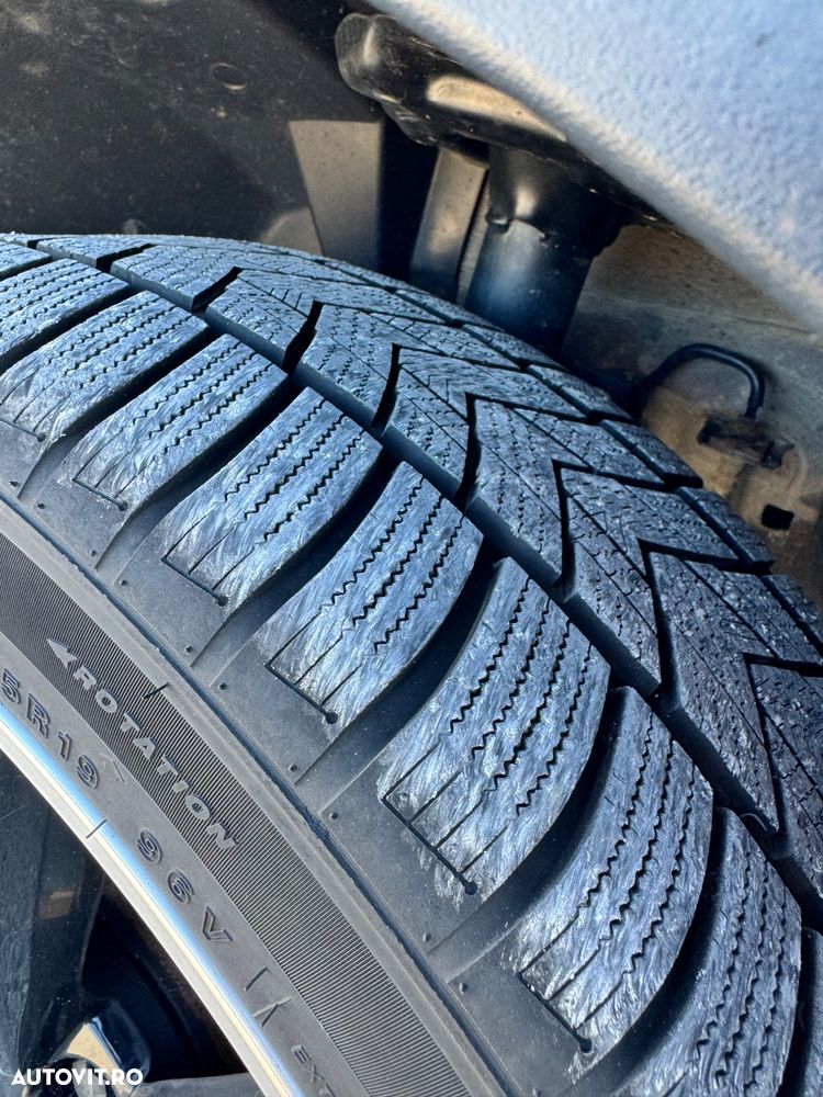 Nissan Qashqai 1.6 DCI Xtronic TEKNA - 4