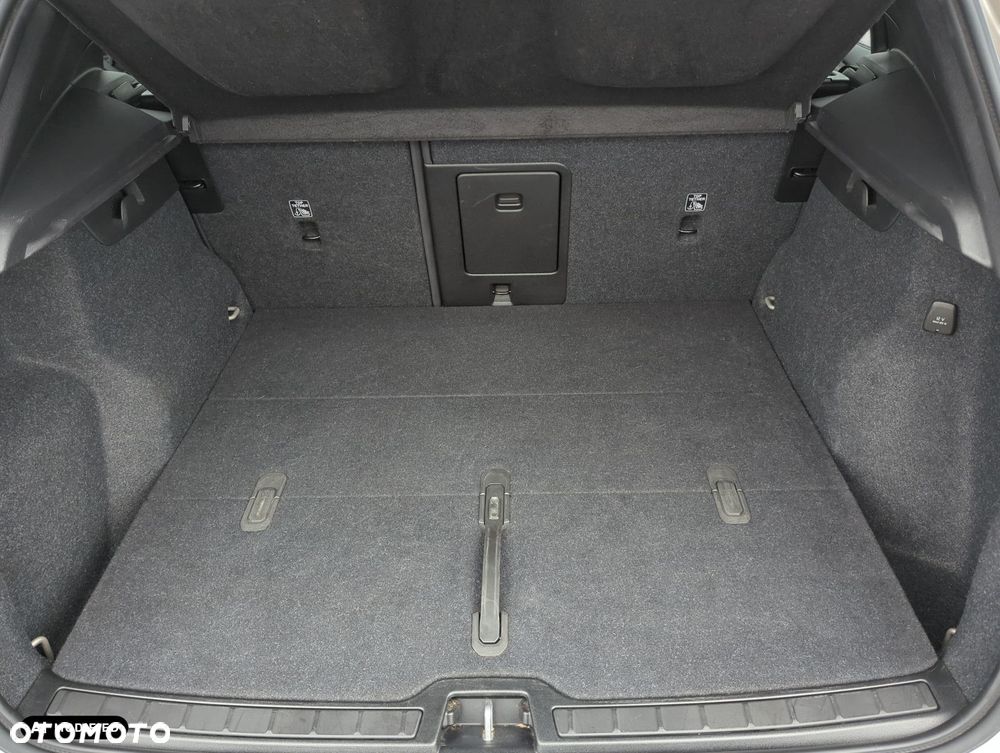 Volvo XC 40 - 17