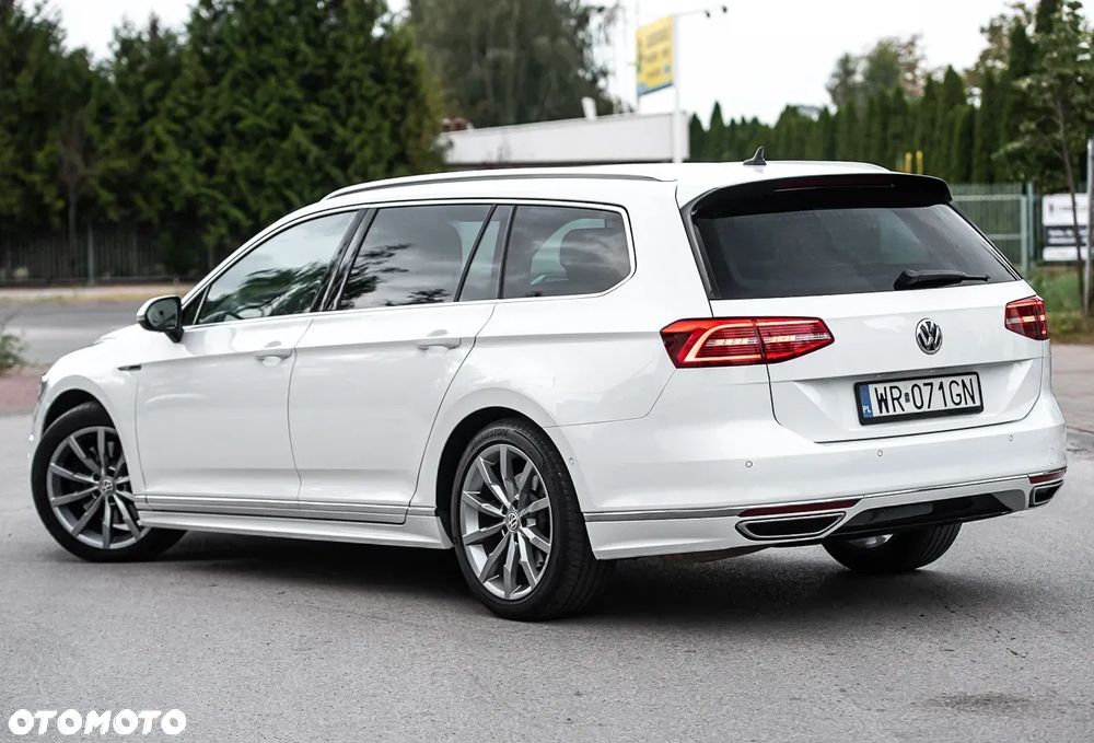 Volkswagen Passat - 9