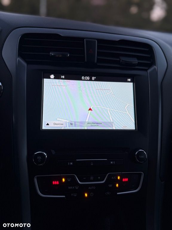 Ford Mondeo 2.0 TDCi Titanium PowerShift - 23