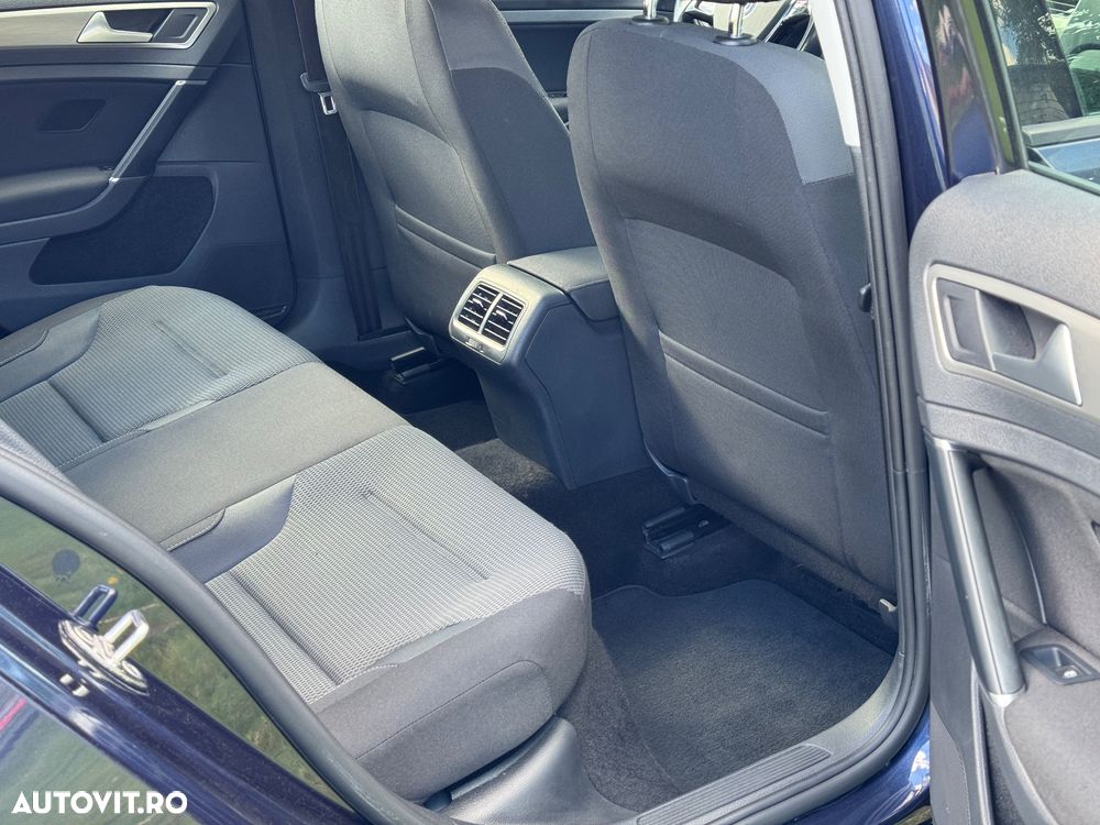 Volkswagen Golf - 7