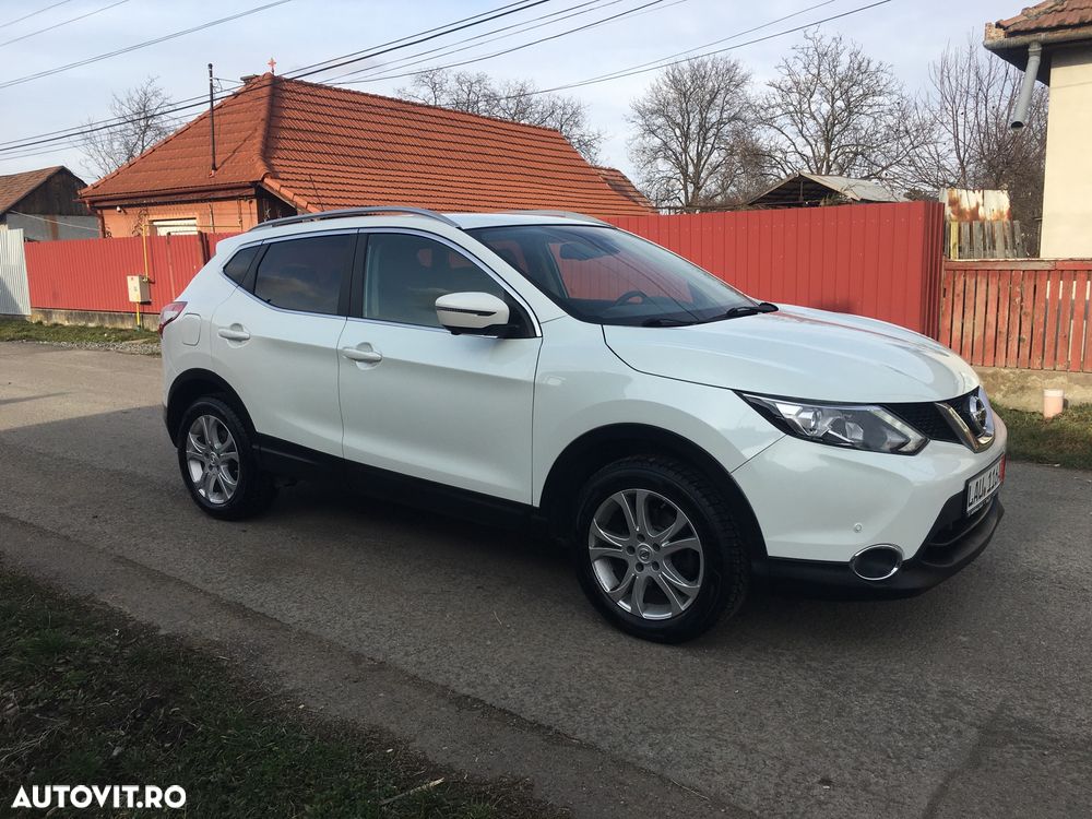 Nissan Qashqai - 1