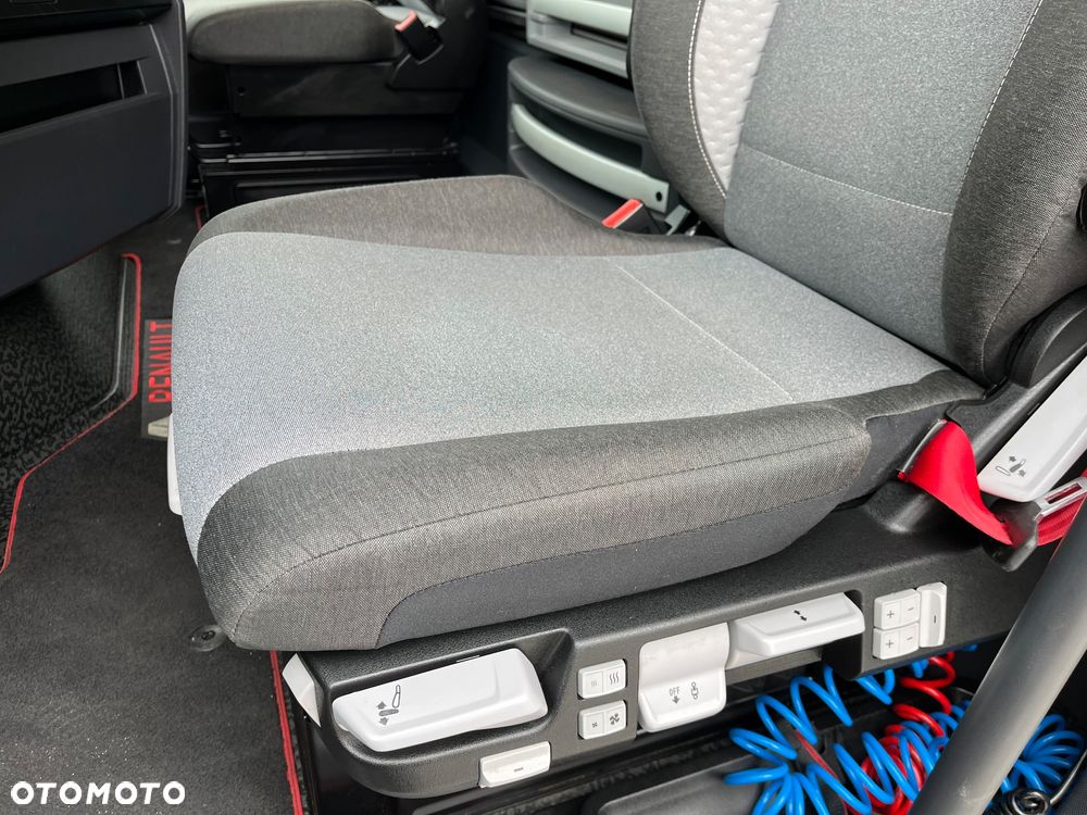 Renault T480 TC High Sleeper Cab - 10