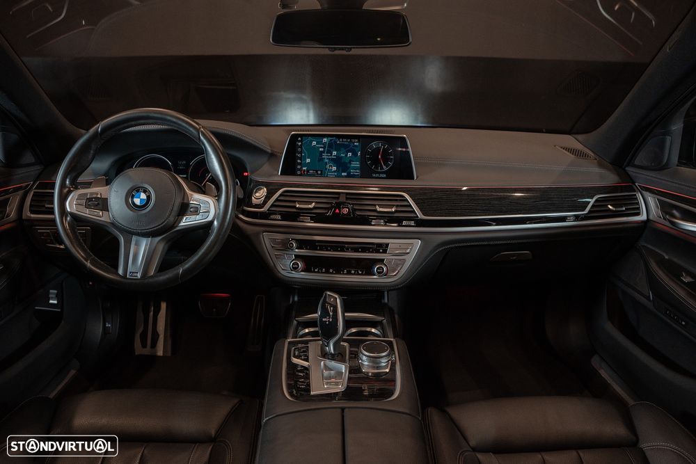 BMW 740 e iPerformance Pack M - 13