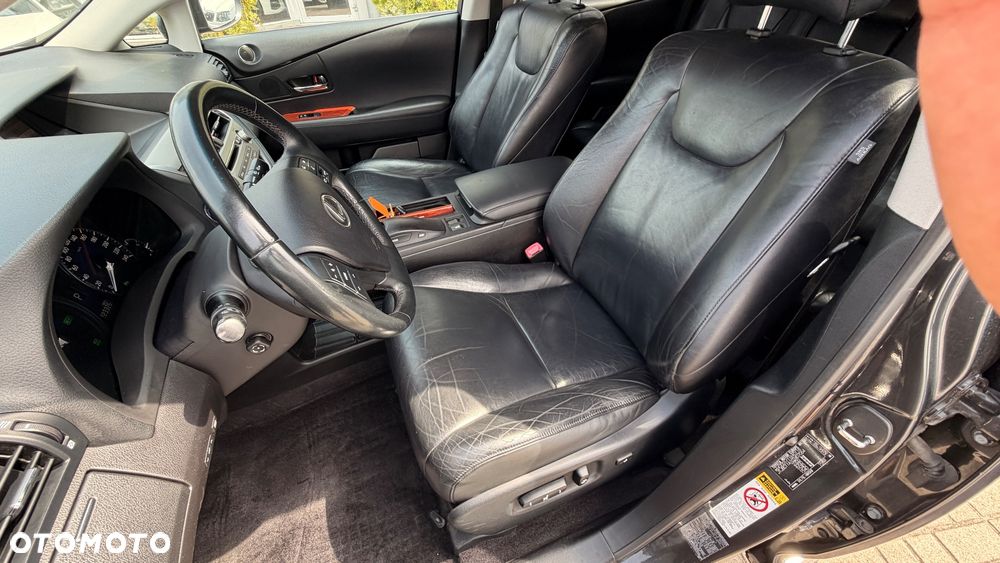 Lexus RX - 6