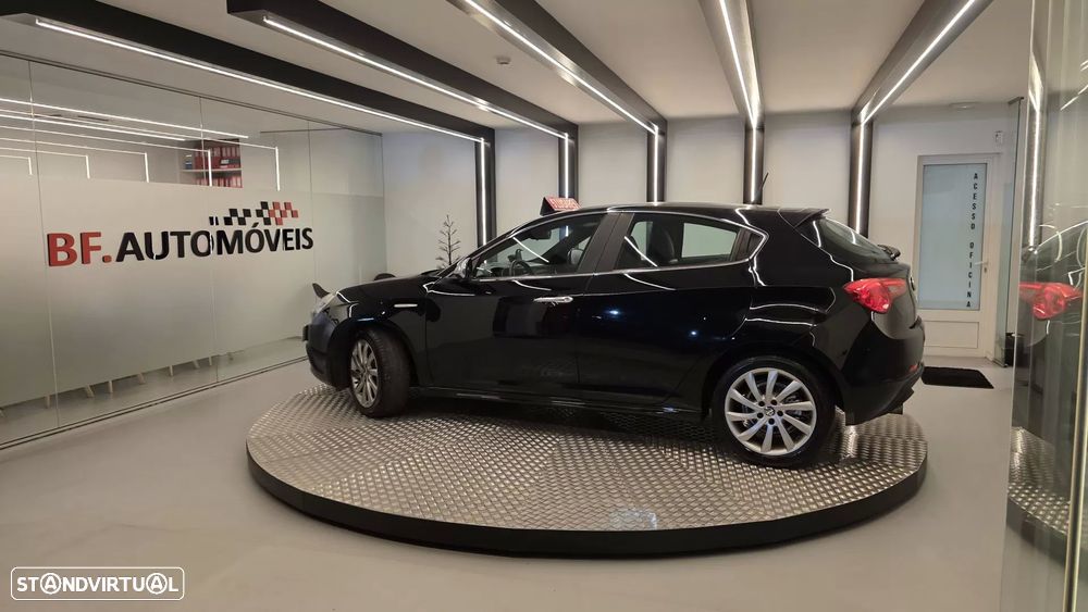 Alfa Romeo Giulietta 1.6 JTDm Progression - 15