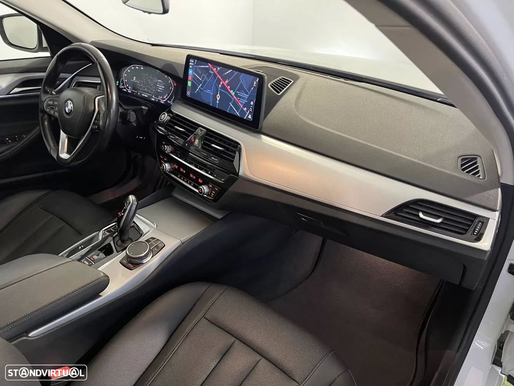 BMW 520 d Auto - 16