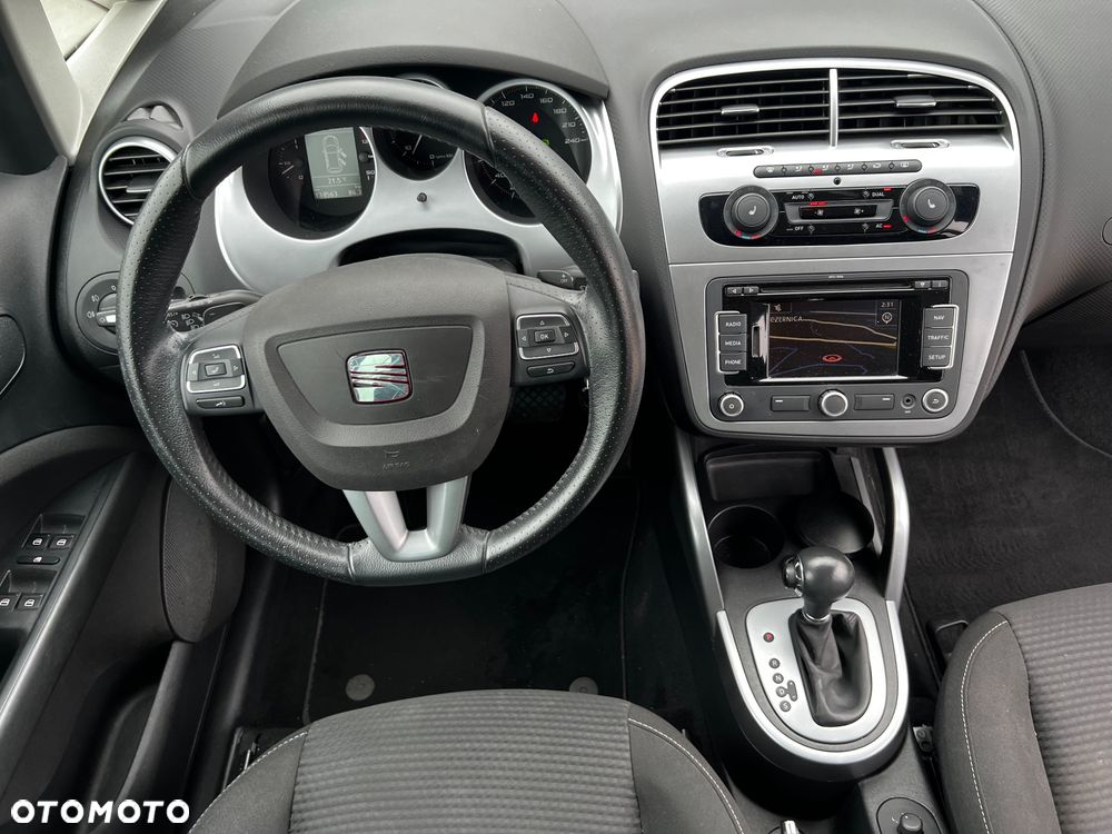 Seat Altea XL 2.0 TDI DPF DSG Stylance - 29