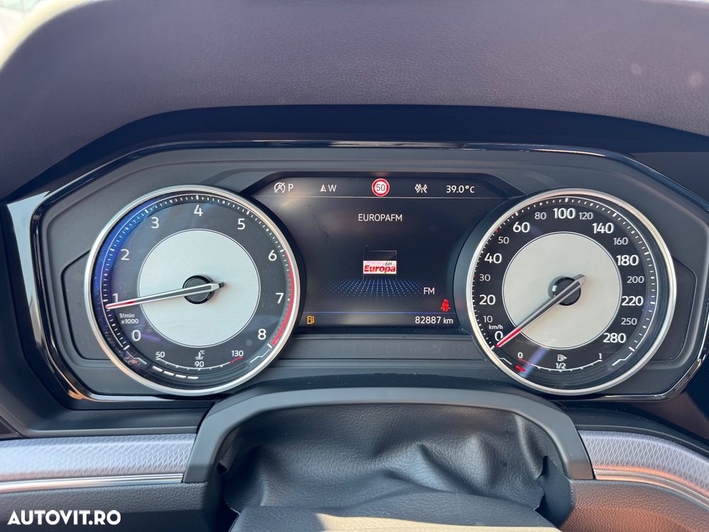 Volkswagen Touareg V6 TSI R-Style - 9