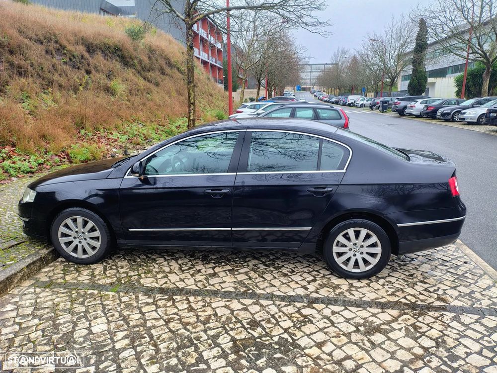 VW Passat 2.0 TDI Confortline DSG - 4