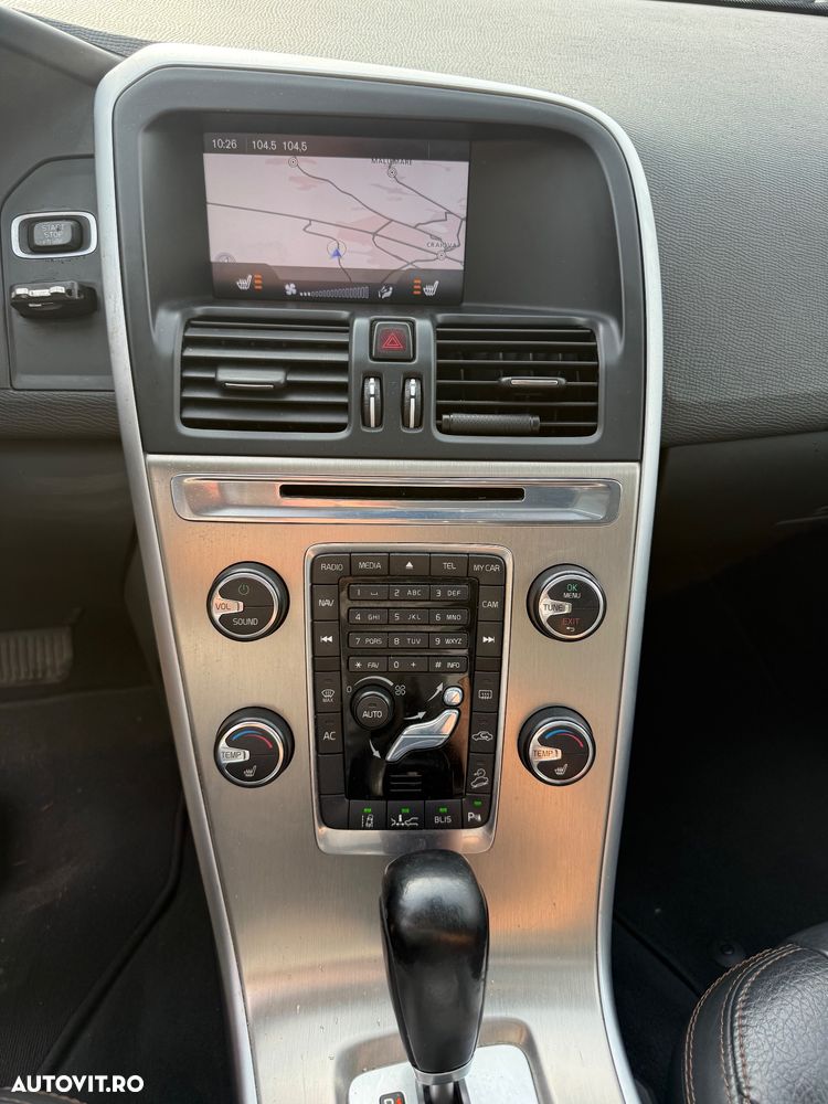 Volvo XC 60 D4AWD Kinetic - 15