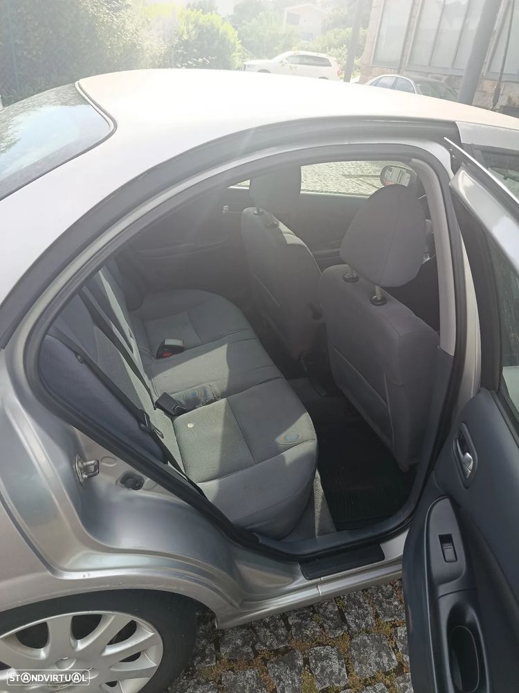 Nissan Almera 1.5 Visia AC ABS - 11