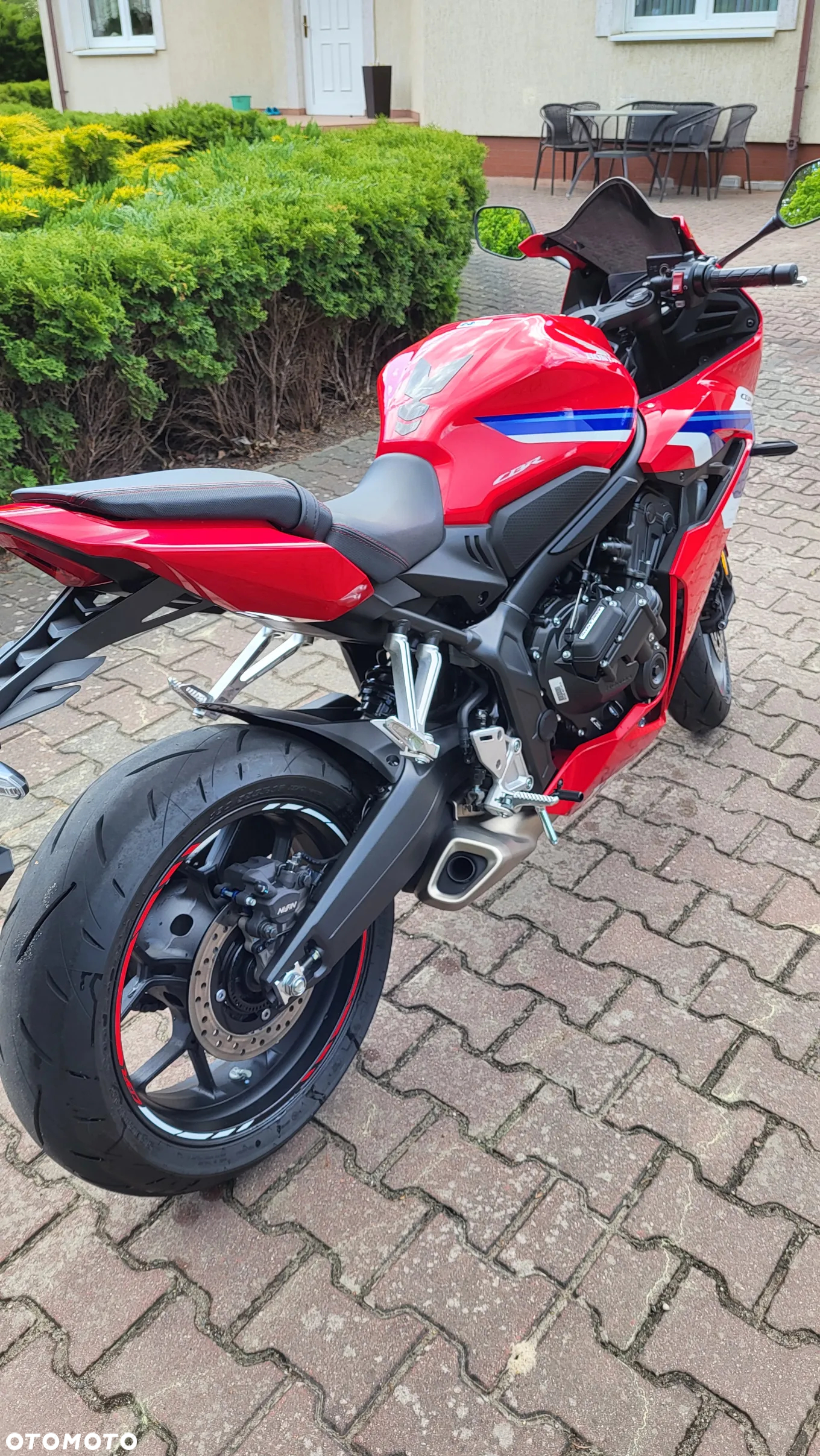 Honda CBR - 8