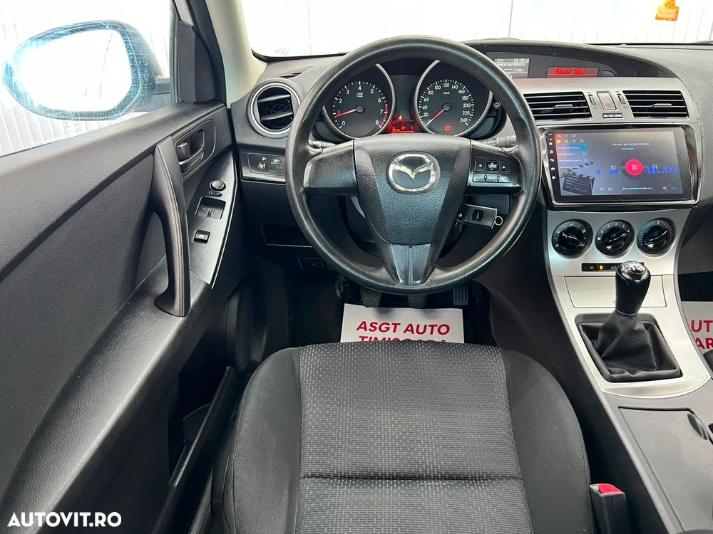 Mazda 3 - 9