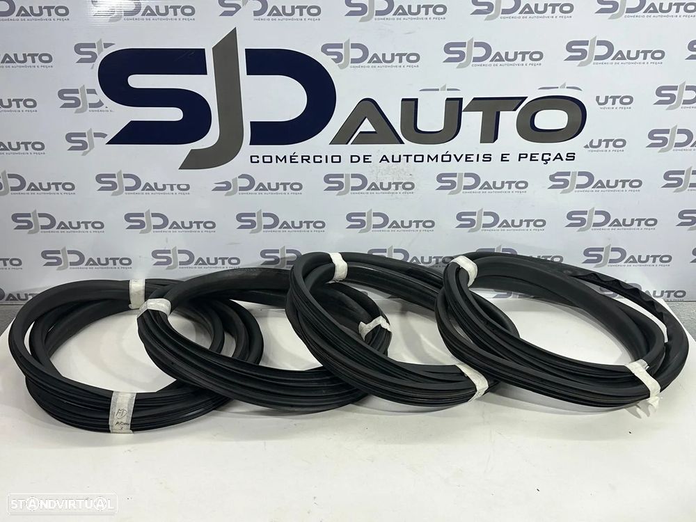 Borracha Porta Frente / Trás Direita / Esquerda + Mala - Renault Megane III (2013)