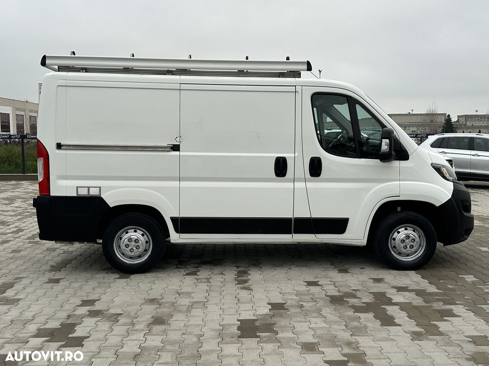 Peugeot Boxer 330 Fourgon L1H1 - 6