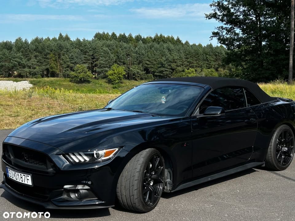 Ford Mustang - 3