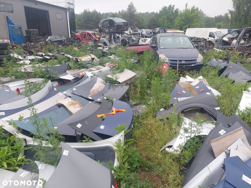KOMPLETNY TYŁ KLAPA BAGAŻNIKA ZDERZAK TYŁ LAMPY RENAULT THALIA I DV460 - 11