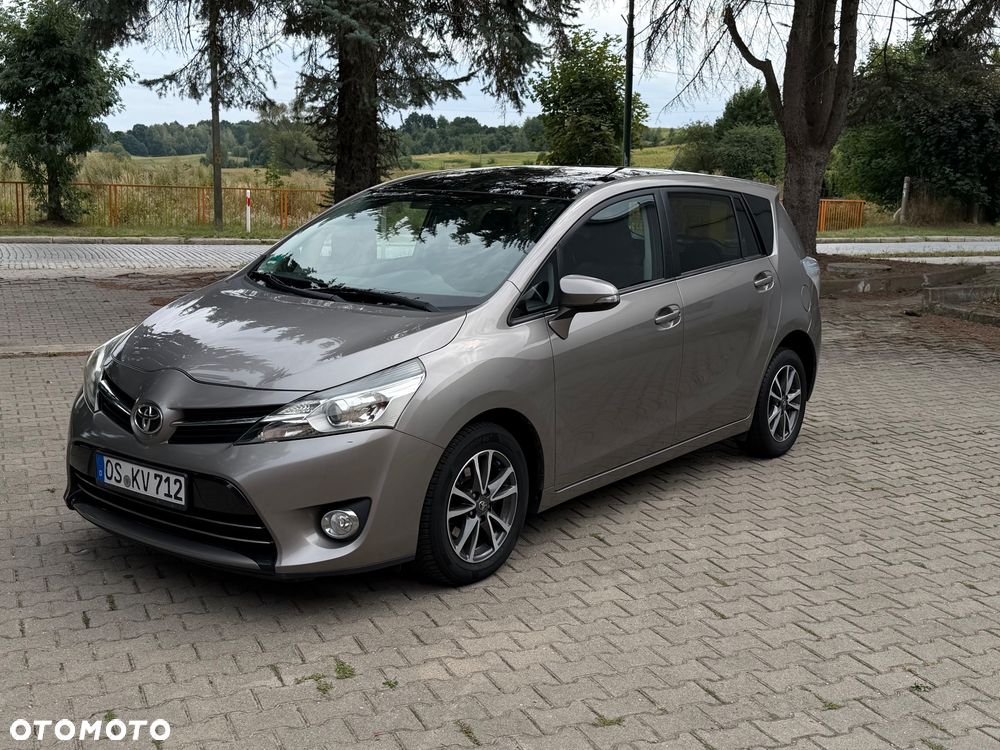 Toyota Verso 1.6 D-4D 5-Sitzer Start/Stop Skyview Edition - 1