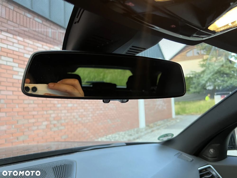 BMW Seria 3 320e M Sport - 35