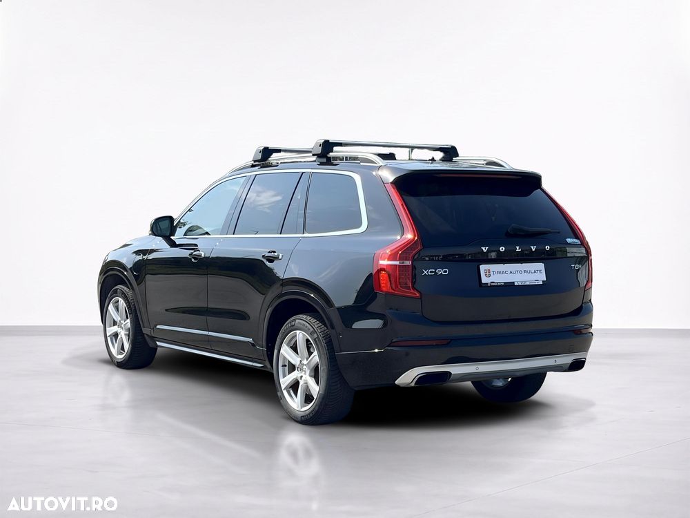 Volvo XC 90 - 5
