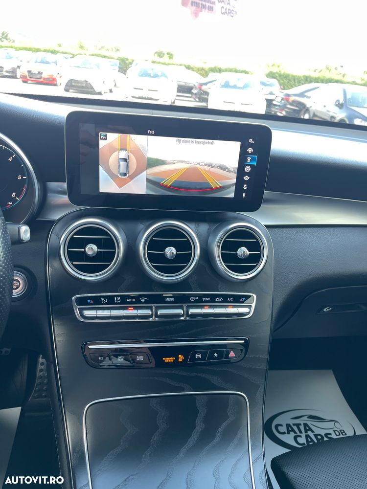 Mercedes-Benz GLC Coupe 220 d 4Matic 9G-TRONIC AMG Line - 32