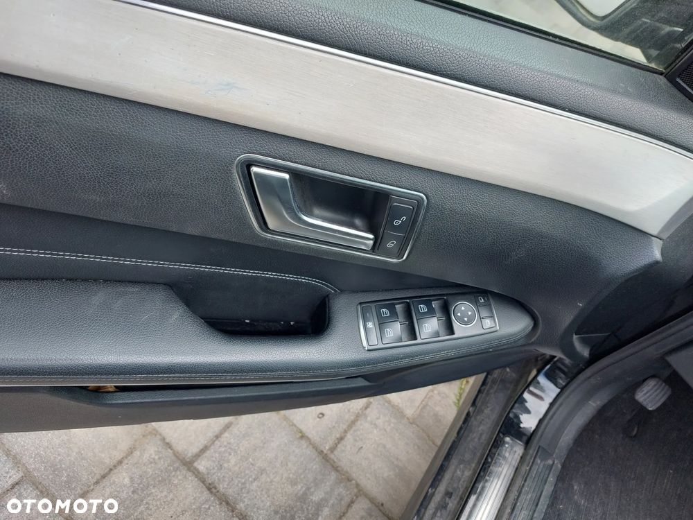 Mercedes-Benz Klasa E 200 BlueTEC 7G-TRONIC Avantgarde - 11