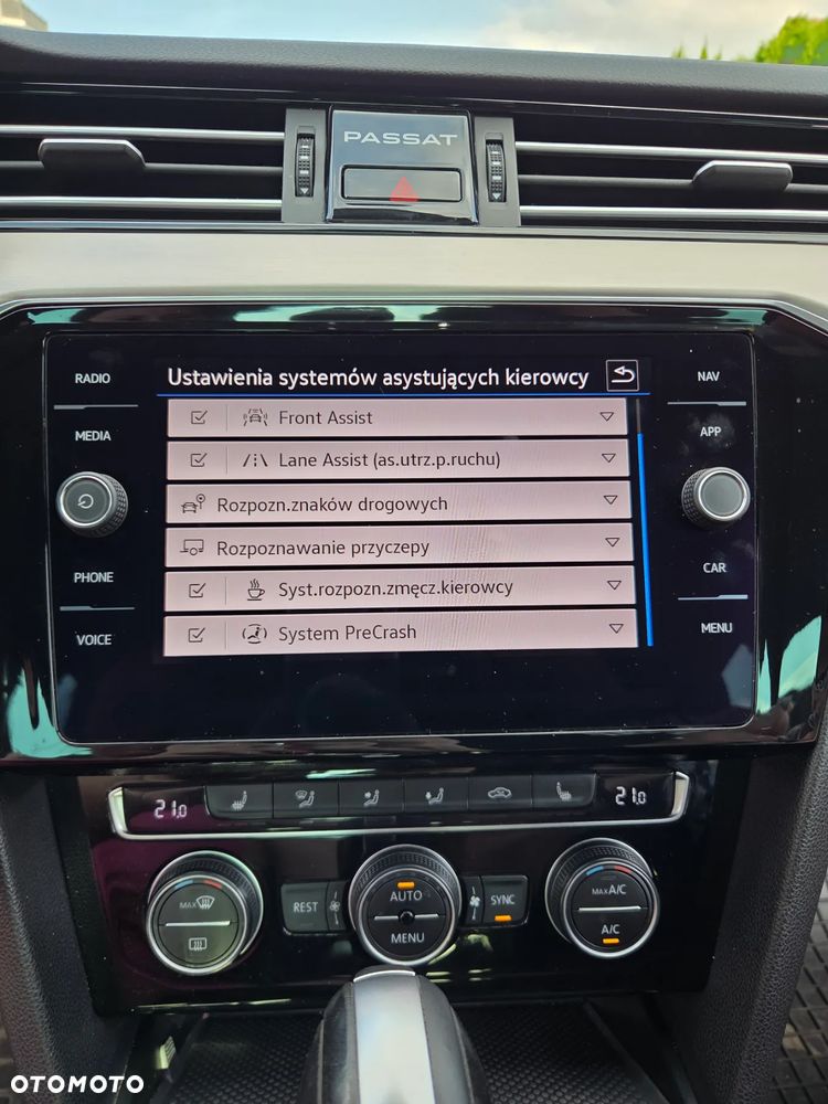 Volkswagen Passat 1.5 TSI EVO Elegance DSG - 11