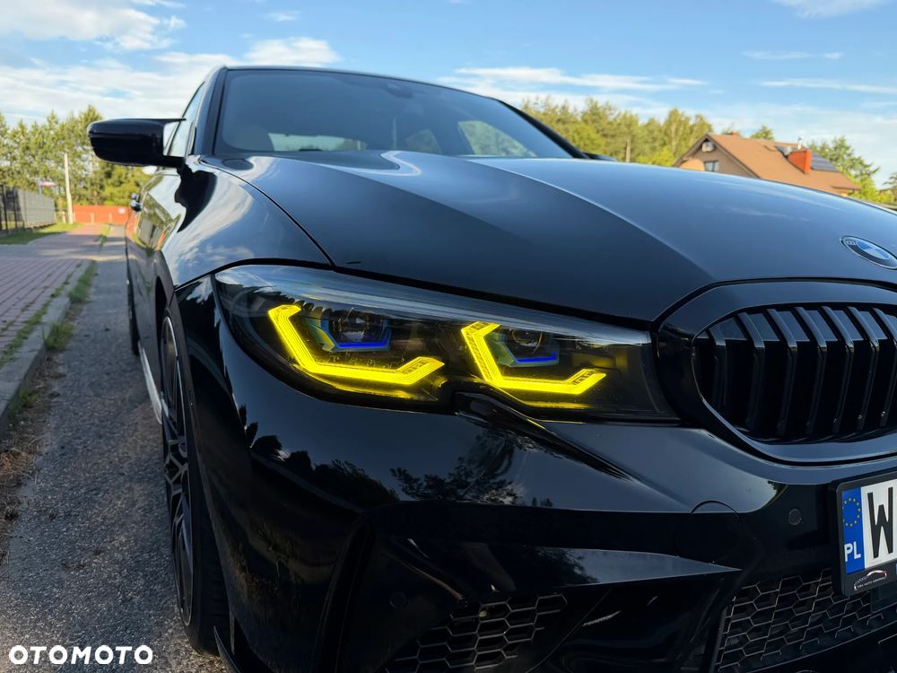 BMW Seria 3 330i M Sport - 18