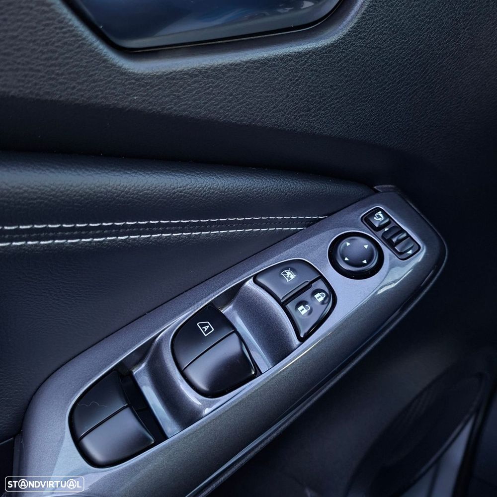 Nissan Juke 1.0 DIG-T N-Connecta Two Tone DCT - 25